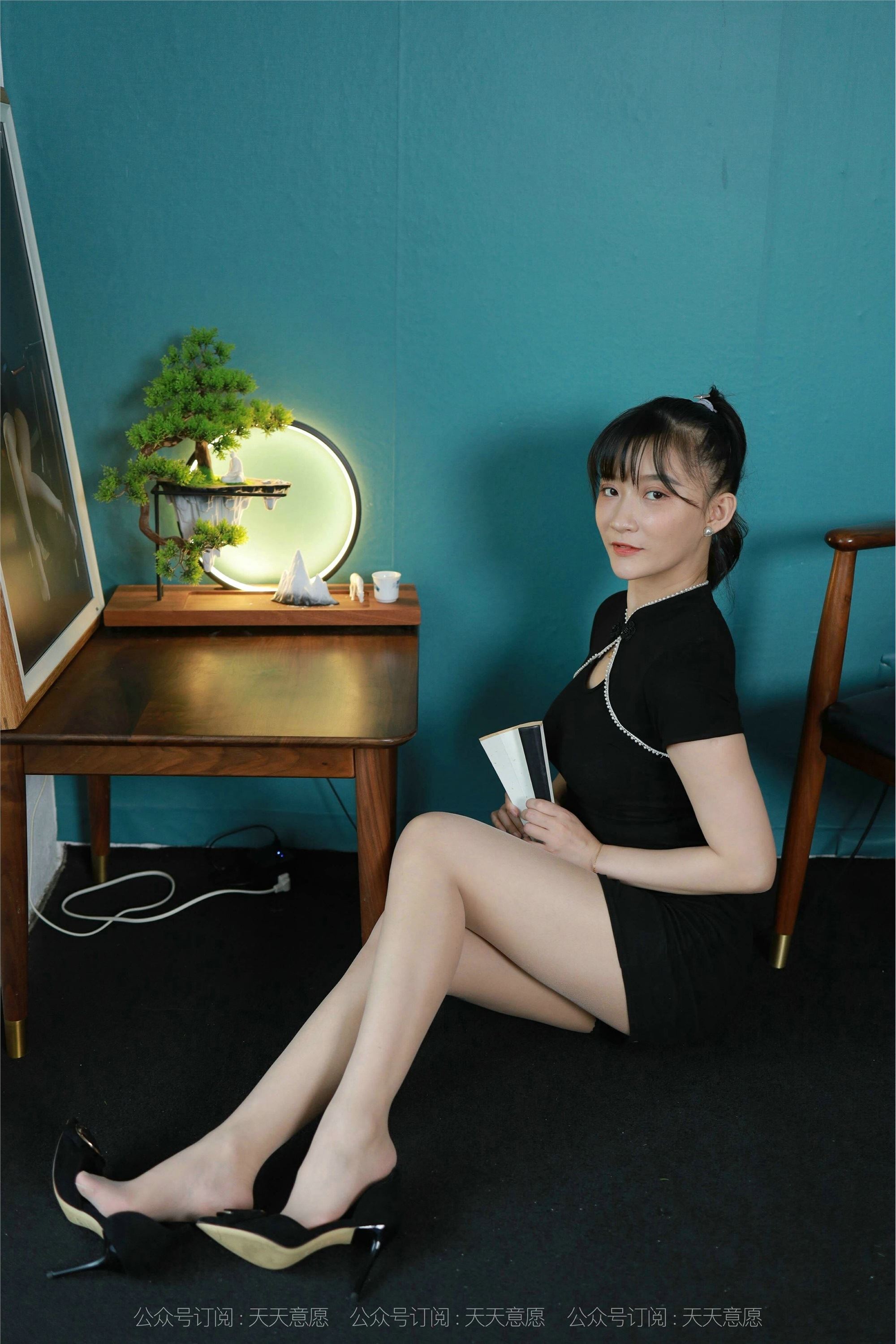 IESS异思趣向  2021.09.28 丝享家932：秋秋《妩媚旗袍》